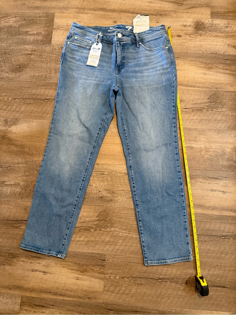 Silver 7 Women's Light Blue Straight Jeans Sz16